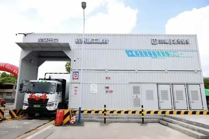 17640575439722818w4l.jpg 134e49f4ad9e08e40be30804fb9d2c13.jpg